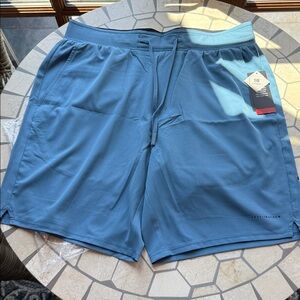 NWT Travis Mathew Heater E-Waist Shorts